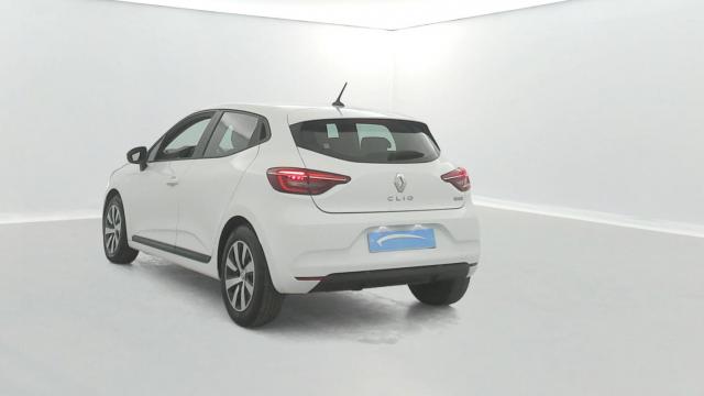 Renault Clio image 2