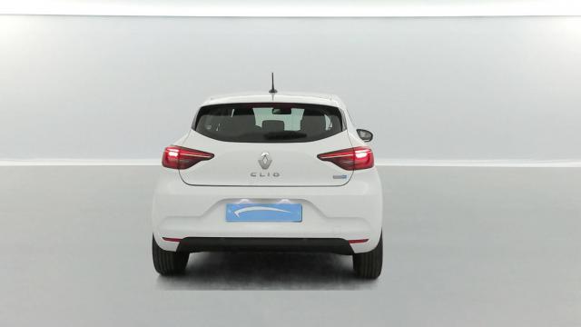 Renault Clio image 9