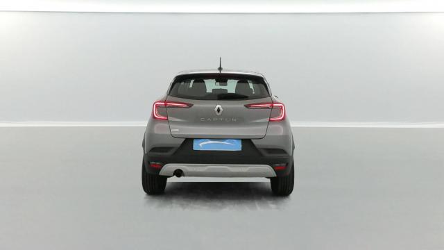Renault Captur image 6