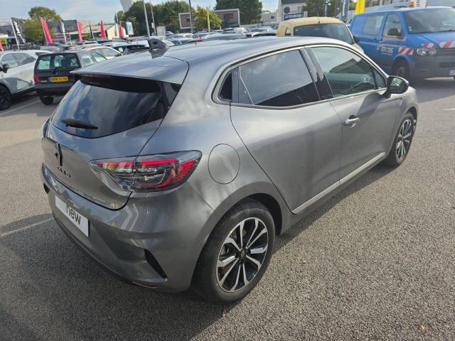 Renault Clio image 8