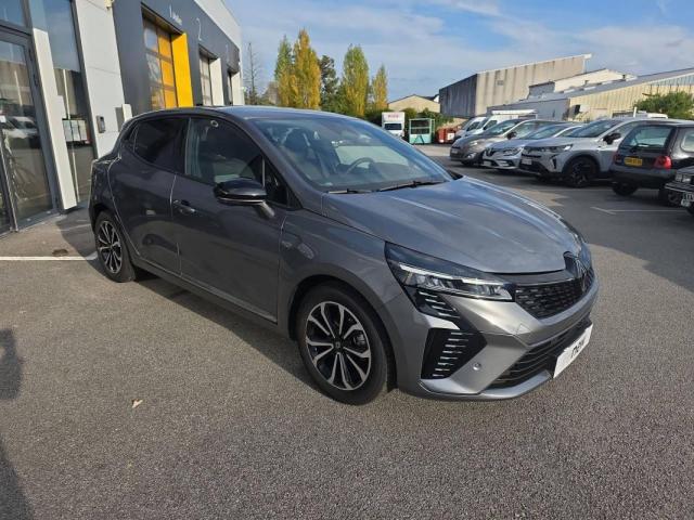 Renault Clio image 9