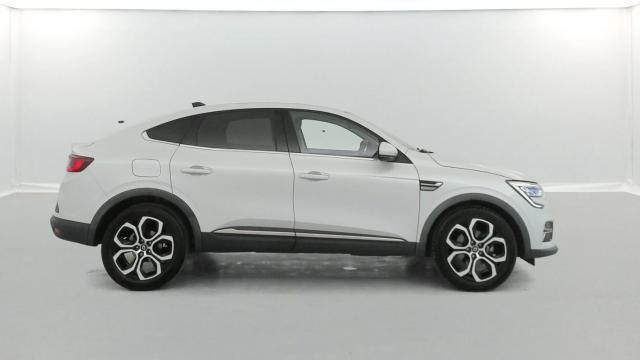 Renault Arkana image 1