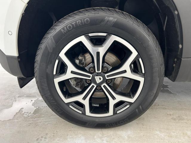 Dacia Duster image 1