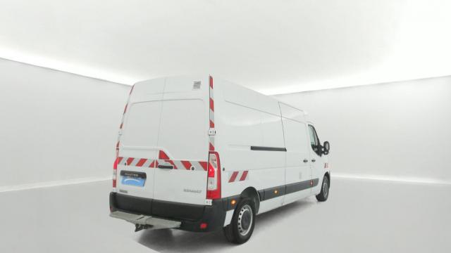 Renault Master image 1