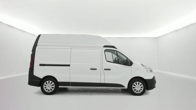 Renault Trafic image 9