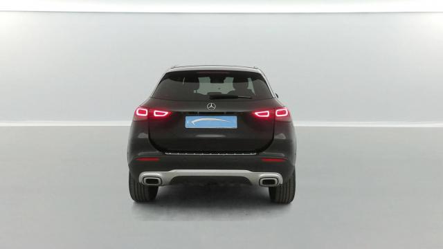 Mercedes Benz Gla image 7