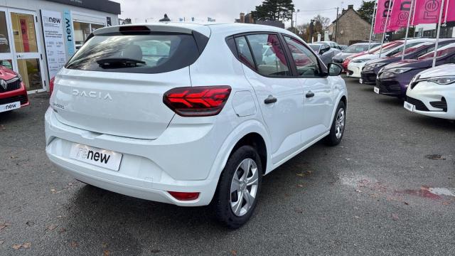 Dacia Sandero image 4