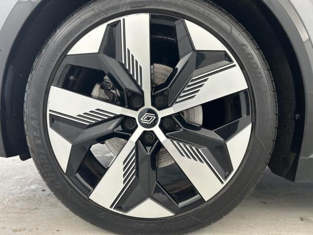 Renault Mégane E-Tech image 4