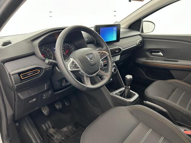 Dacia Sandero image 3