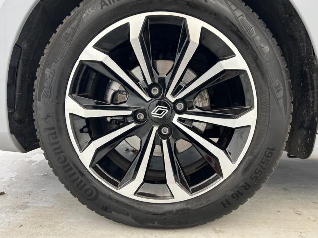 Renault Clio image 9