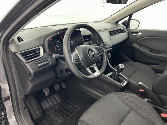 Renault Clio image 1