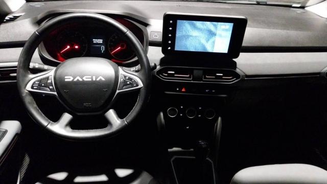 Dacia Sandero image 6