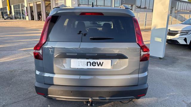 Dacia Jogger image 1