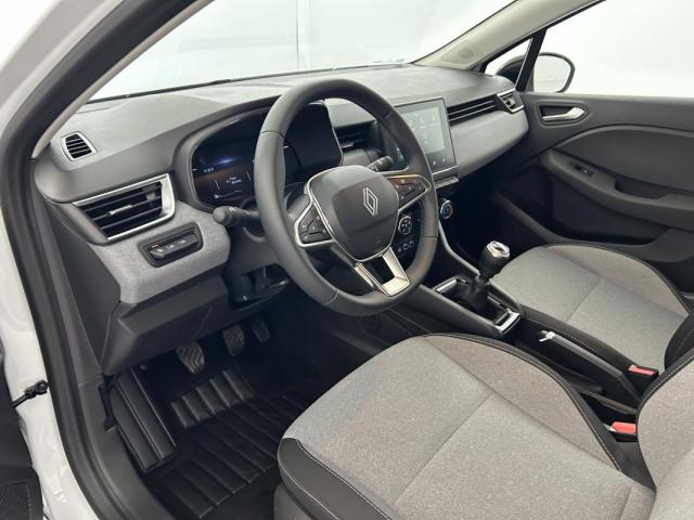 Renault Clio image 1