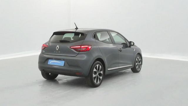 Renault Clio image 8