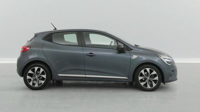 Renault Clio image 9