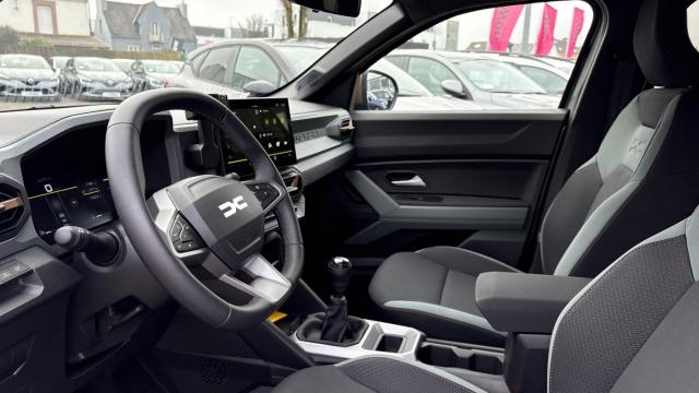 Dacia Duster image 8