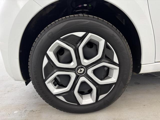 Renault Twingo image 8