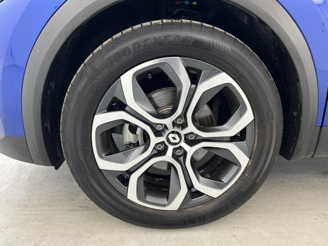 Renault Captur image 2