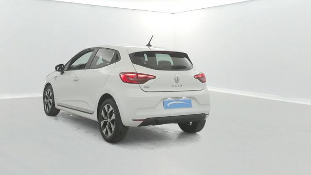 Renault Clio image 1