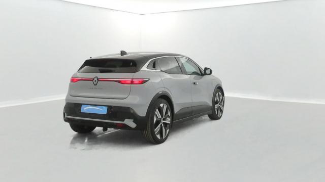 Renault Mégane E-Tech image 9