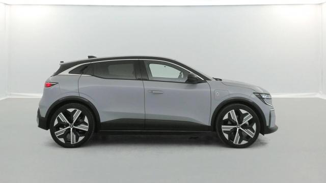 Renault Mégane E-Tech image 4