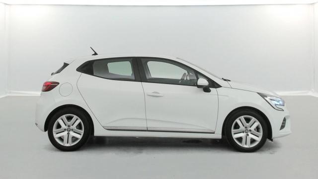 Renault Clio image 9
