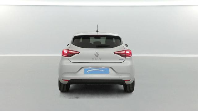 Renault Clio image 6