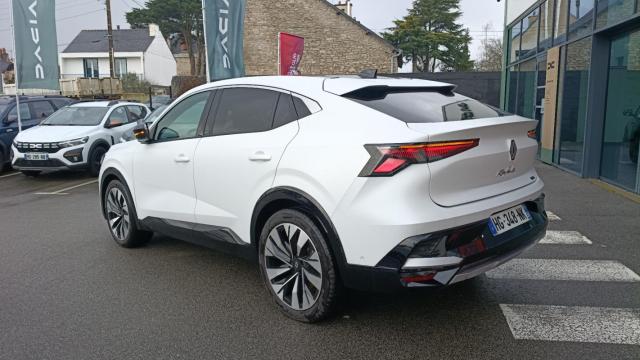 Renault Rafale image 8