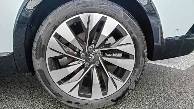 Renault Rafale image 4