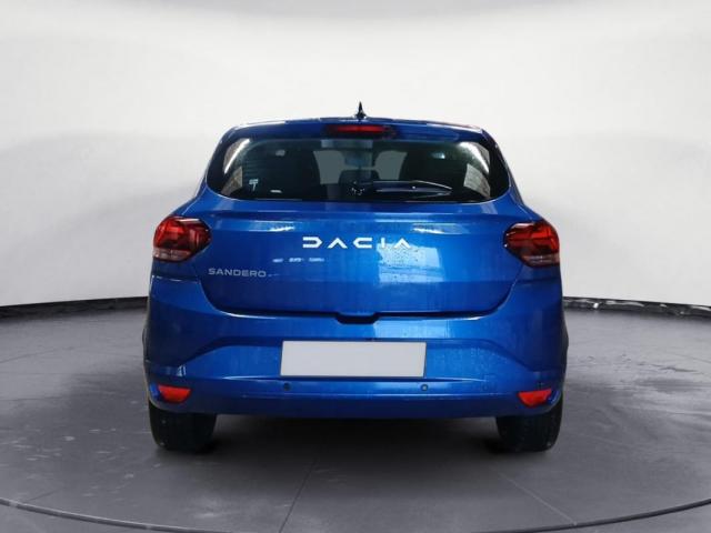 Dacia Sandero image 2