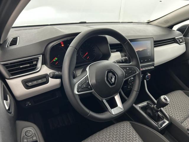 Renault Clio image 8