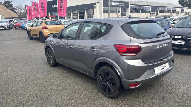 Dacia Sandero image 3