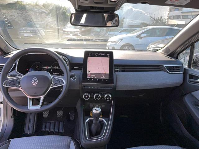 Renault Clio image 7