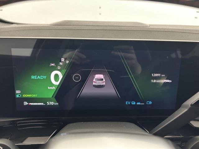 Renault Rafale image 6