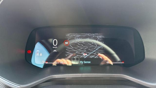 Renault Clio image 9