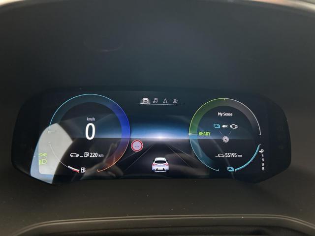 Renault Captur image 9