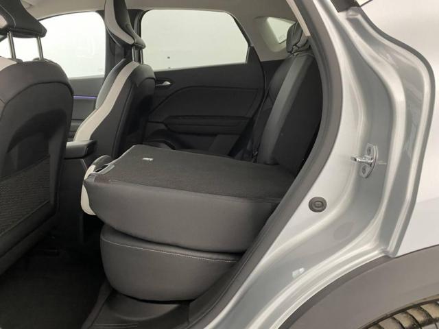 Renault Captur image 9