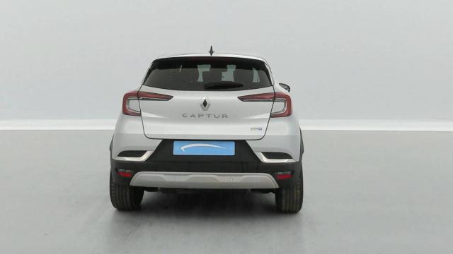 Renault Captur image 2