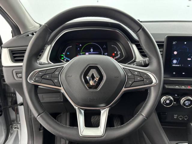Renault Captur image 2