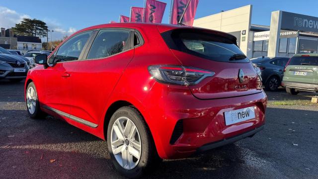 Renault Clio image 8