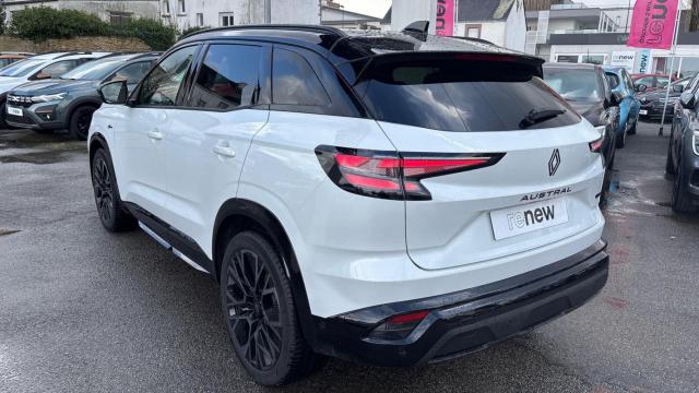 Renault Austral image 9