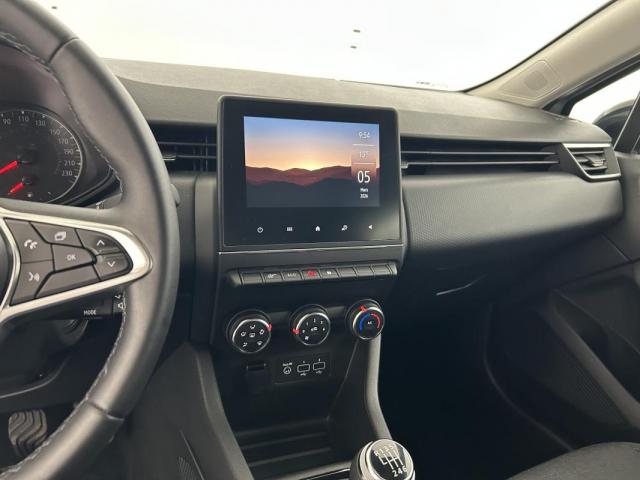 Renault Clio image 9