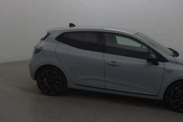 Renault Clio image 8