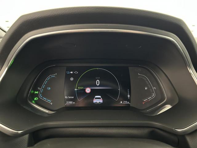 Renault Captur image 9