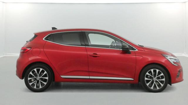 Renault Clio image 2