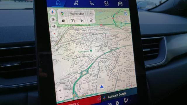 Renault Symbioz image 4