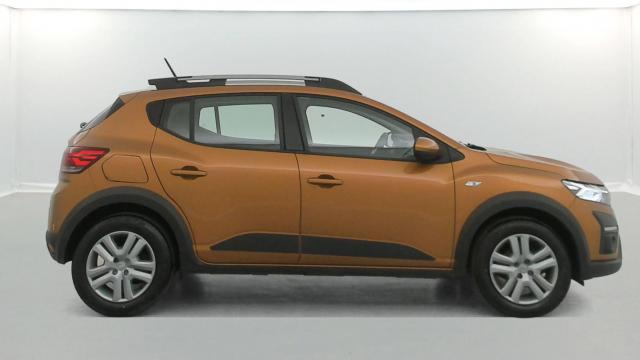 Dacia Sandero image 2