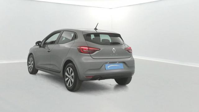 Renault Clio image 2