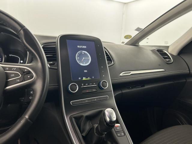 Renault Grand Scénic image 7